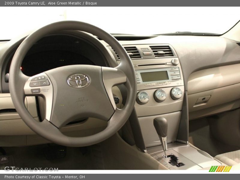 Aloe Green Metallic / Bisque 2009 Toyota Camry LE