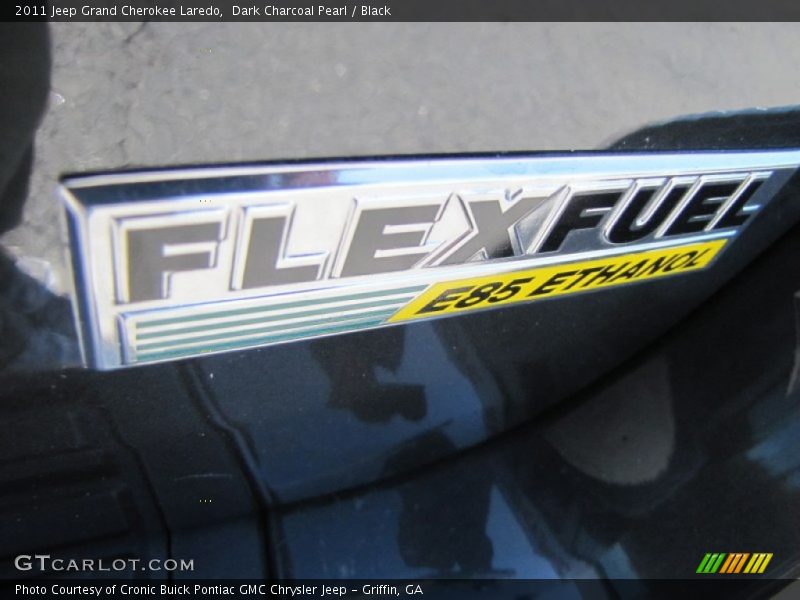 Dark Charcoal Pearl / Black 2011 Jeep Grand Cherokee Laredo