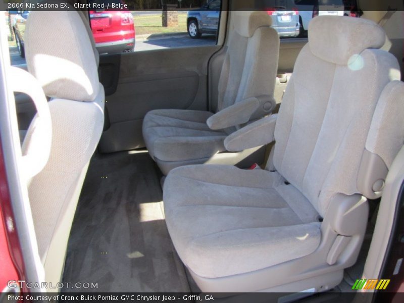 Claret Red / Beige 2006 Kia Sedona EX