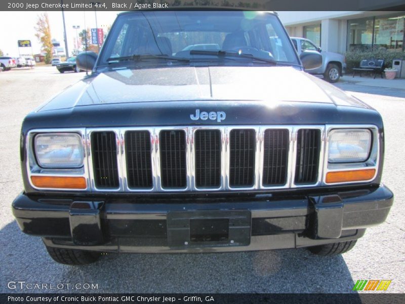 Black / Agate Black 2000 Jeep Cherokee Limited 4x4