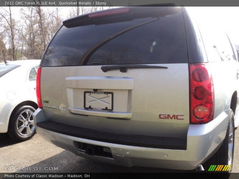 Quicksilver Metallic / Ebony 2012 GMC Yukon XL SLE 4x4
