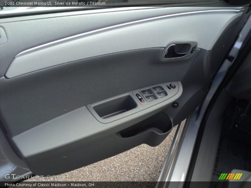 Silver Ice Metallic / Titanium 2012 Chevrolet Malibu LS