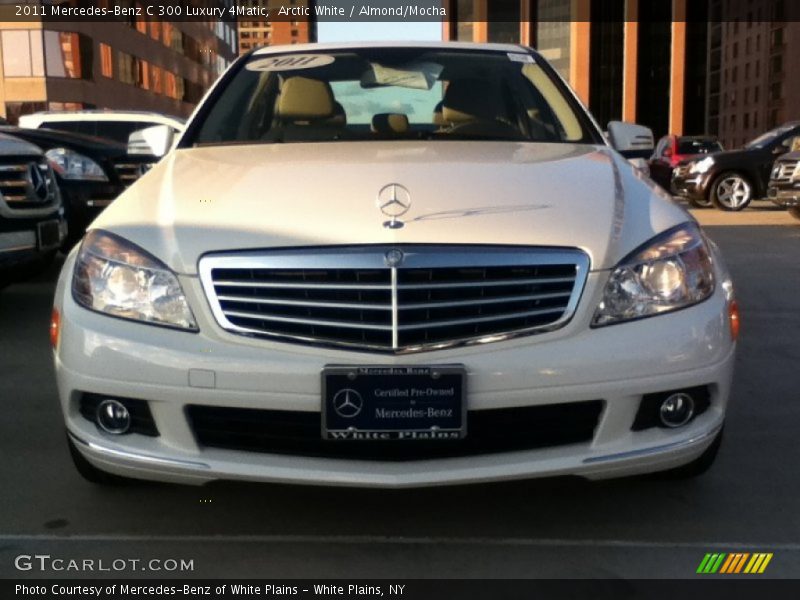 Arctic White / Almond/Mocha 2011 Mercedes-Benz C 300 Luxury 4Matic