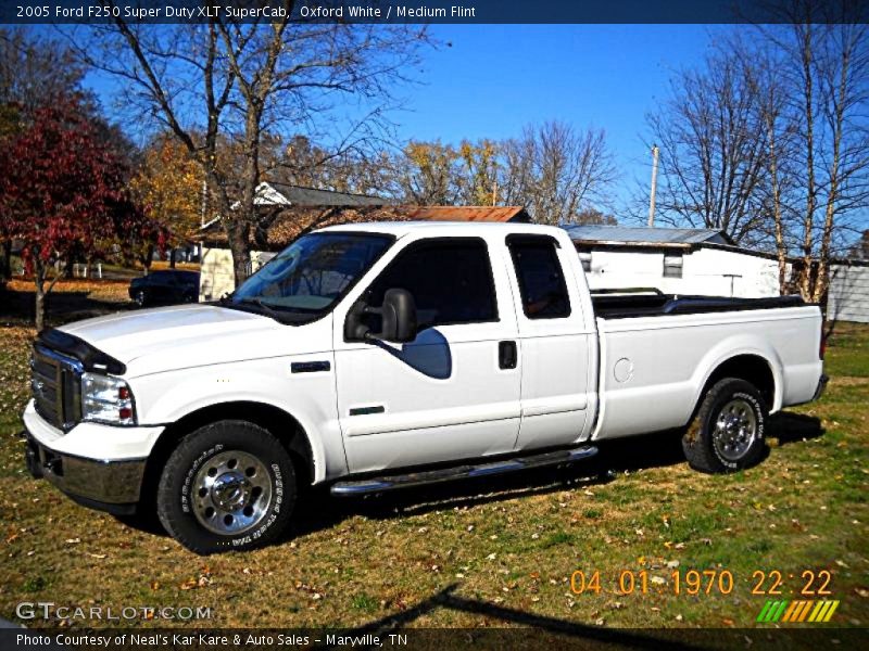 Oxford White / Medium Flint 2005 Ford F250 Super Duty XLT SuperCab