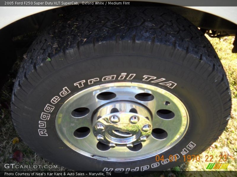Oxford White / Medium Flint 2005 Ford F250 Super Duty XLT SuperCab