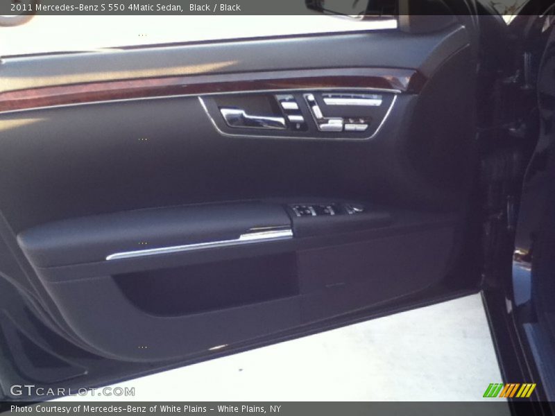Black / Black 2011 Mercedes-Benz S 550 4Matic Sedan