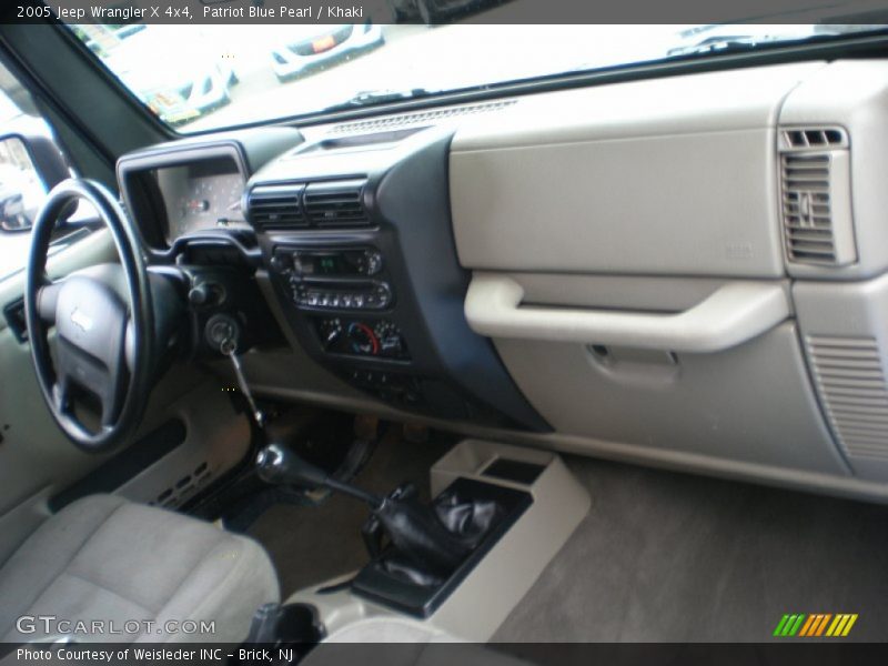 Patriot Blue Pearl / Khaki 2005 Jeep Wrangler X 4x4