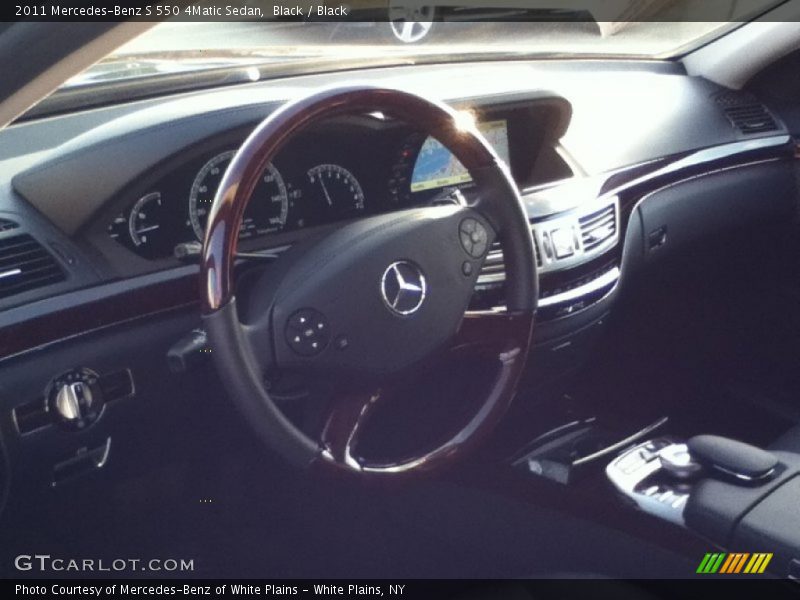 Black / Black 2011 Mercedes-Benz S 550 4Matic Sedan