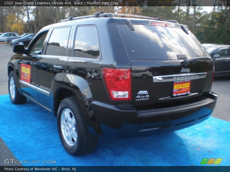 Black / Medium Slate Gray 2007 Jeep Grand Cherokee Laredo 4x4