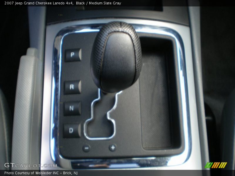 Black / Medium Slate Gray 2007 Jeep Grand Cherokee Laredo 4x4