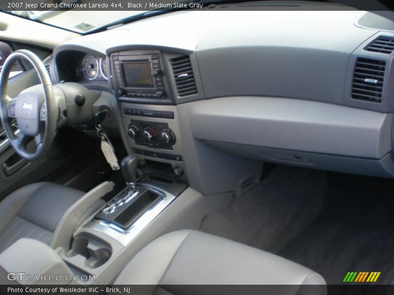 Black / Medium Slate Gray 2007 Jeep Grand Cherokee Laredo 4x4