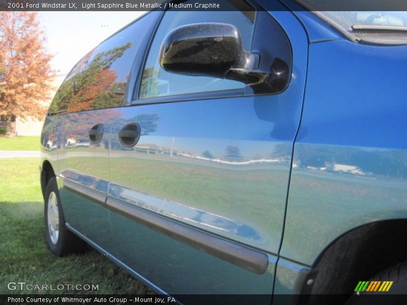 Light Sapphire Blue Metallic / Medium Graphite 2001 Ford Windstar LX