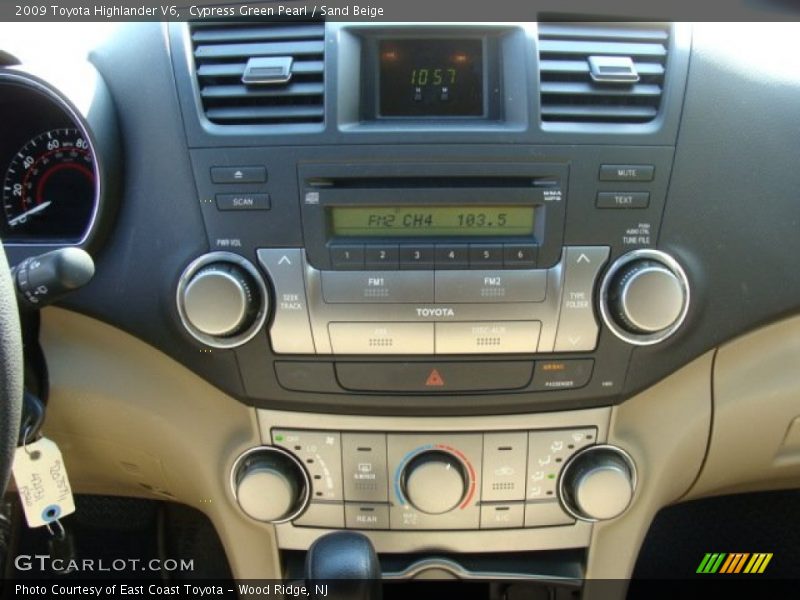 Cypress Green Pearl / Sand Beige 2009 Toyota Highlander V6