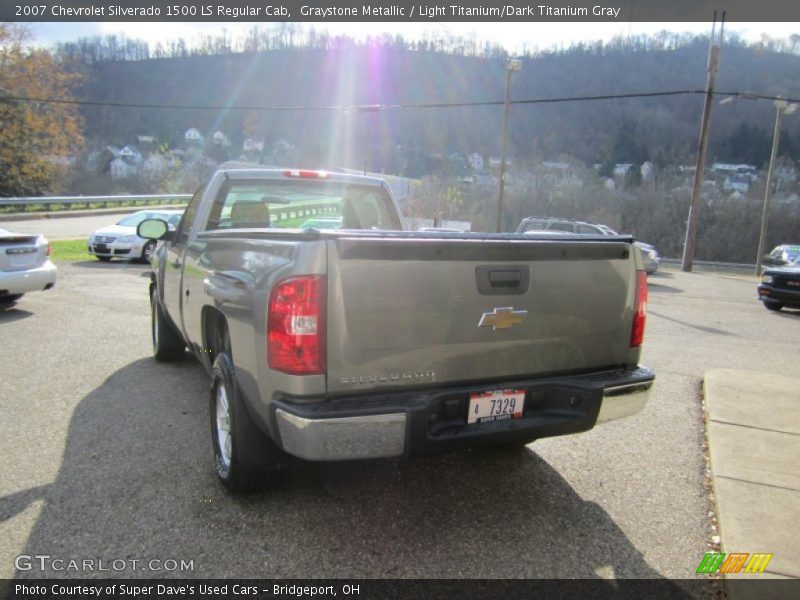 Graystone Metallic / Light Titanium/Dark Titanium Gray 2007 Chevrolet Silverado 1500 LS Regular Cab