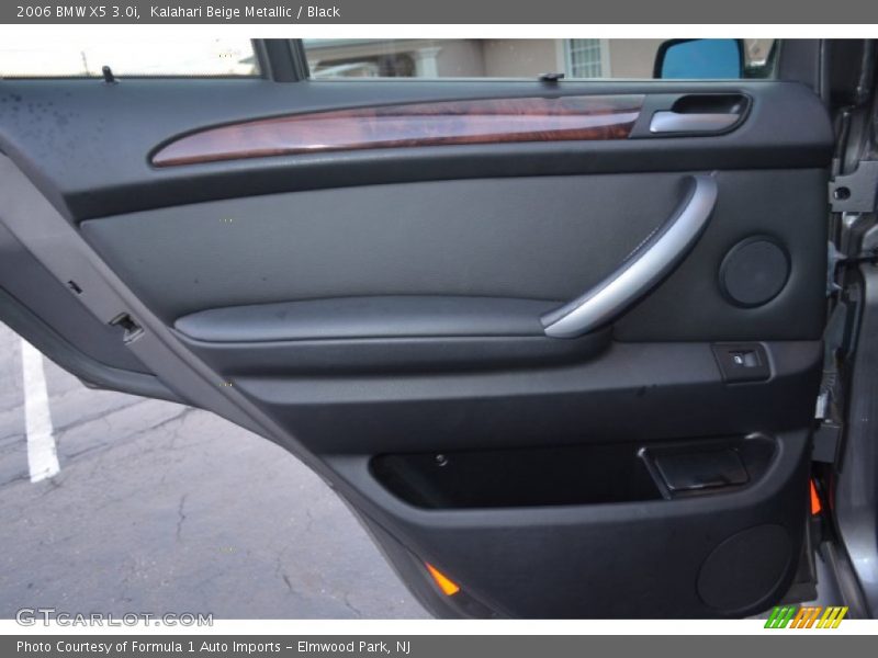 Kalahari Beige Metallic / Black 2006 BMW X5 3.0i