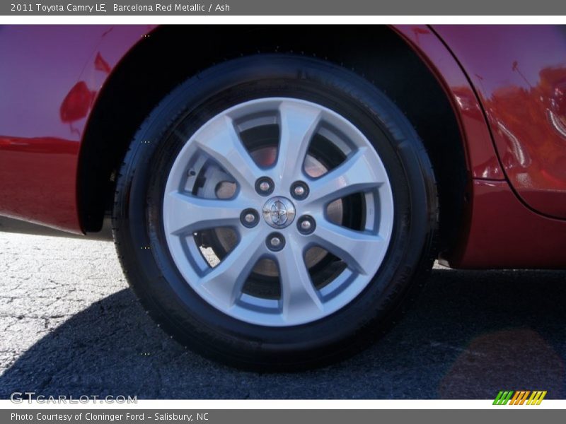 Barcelona Red Metallic / Ash 2011 Toyota Camry LE