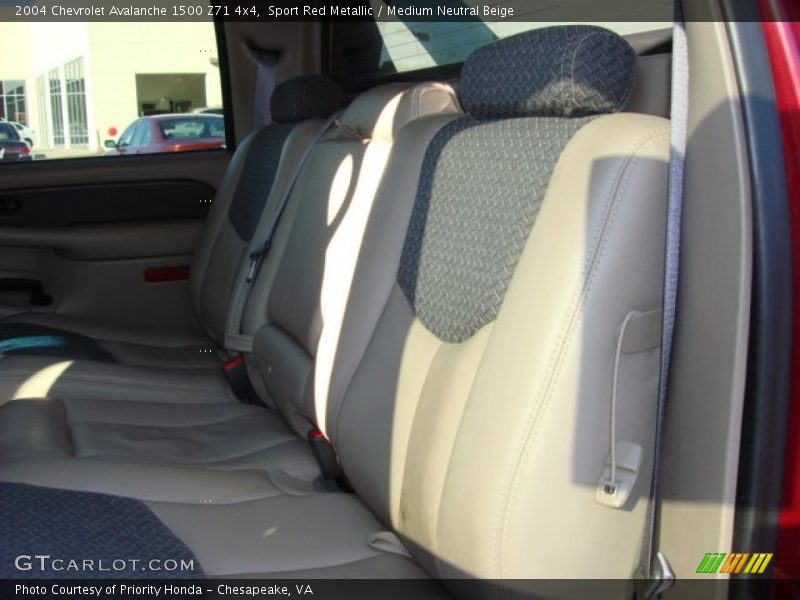 Sport Red Metallic / Medium Neutral Beige 2004 Chevrolet Avalanche 1500 Z71 4x4