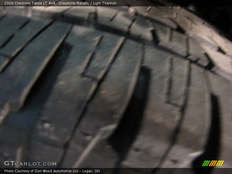 Graystone Metallic / Light Titanium 2009 Chevrolet Tahoe LT 4x4