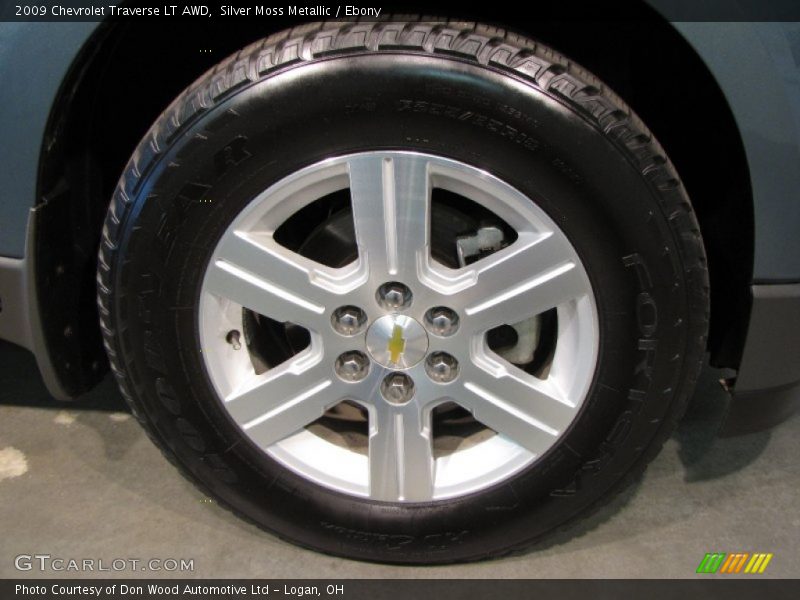 Silver Moss Metallic / Ebony 2009 Chevrolet Traverse LT AWD