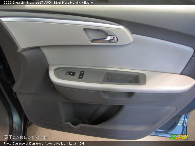 Silver Moss Metallic / Ebony 2009 Chevrolet Traverse LT AWD