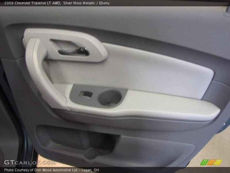 Silver Moss Metallic / Ebony 2009 Chevrolet Traverse LT AWD