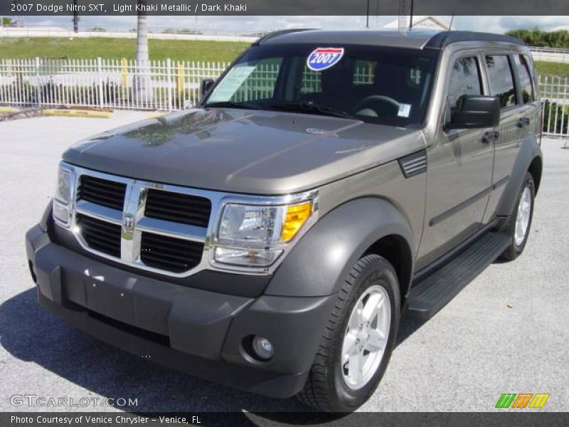 Light Khaki Metallic / Dark Khaki 2007 Dodge Nitro SXT