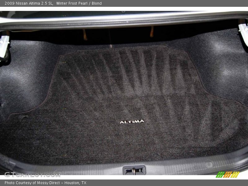 Winter Frost Pearl / Blond 2009 Nissan Altima 2.5 SL