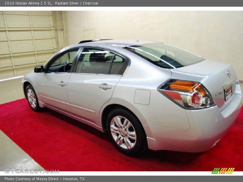 Radiant Silver / Charcoal 2010 Nissan Altima 2.5 SL