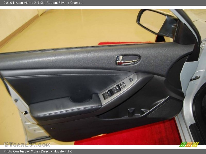 Radiant Silver / Charcoal 2010 Nissan Altima 2.5 SL