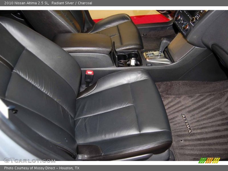 Radiant Silver / Charcoal 2010 Nissan Altima 2.5 SL