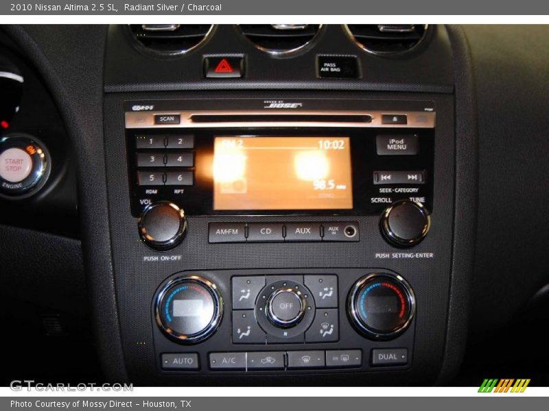 Radiant Silver / Charcoal 2010 Nissan Altima 2.5 SL