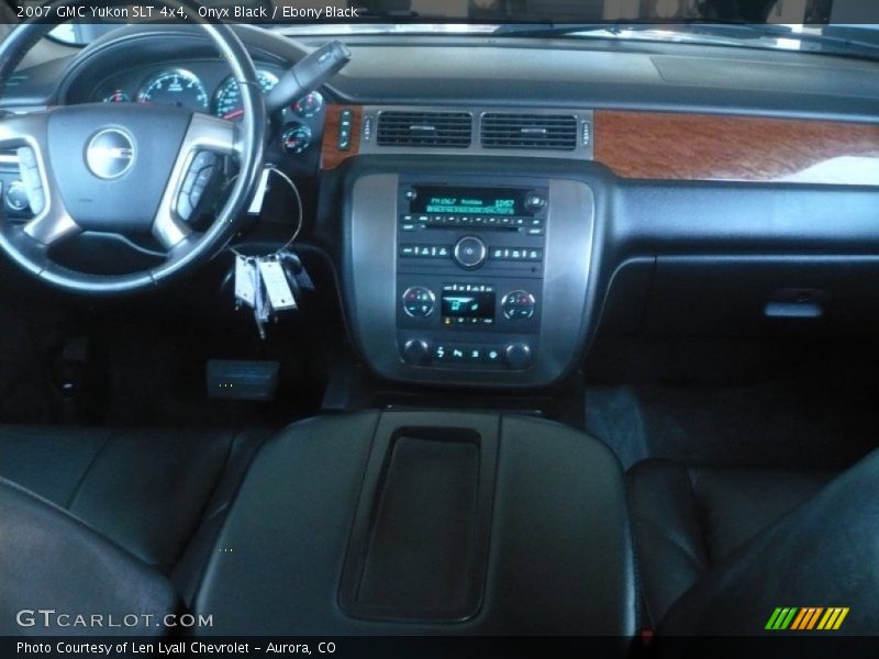 Onyx Black / Ebony Black 2007 GMC Yukon SLT 4x4