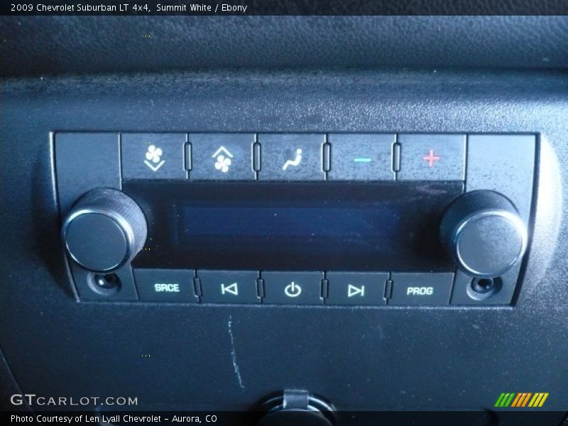 Summit White / Ebony 2009 Chevrolet Suburban LT 4x4