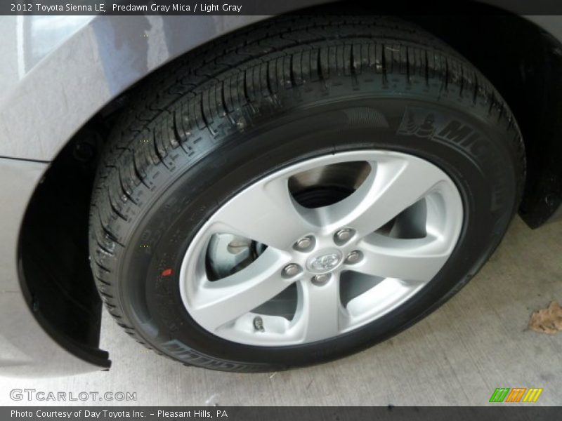 Predawn Gray Mica / Light Gray 2012 Toyota Sienna LE