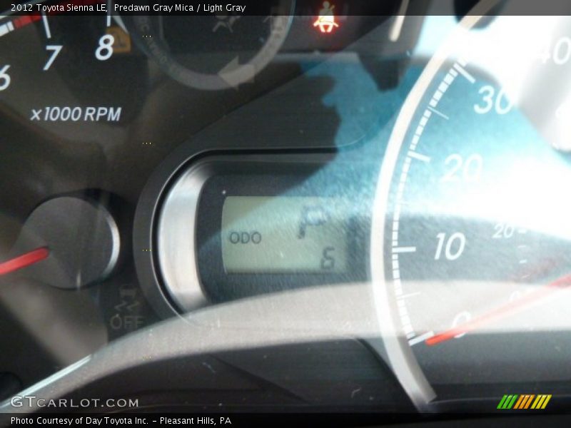 Predawn Gray Mica / Light Gray 2012 Toyota Sienna LE