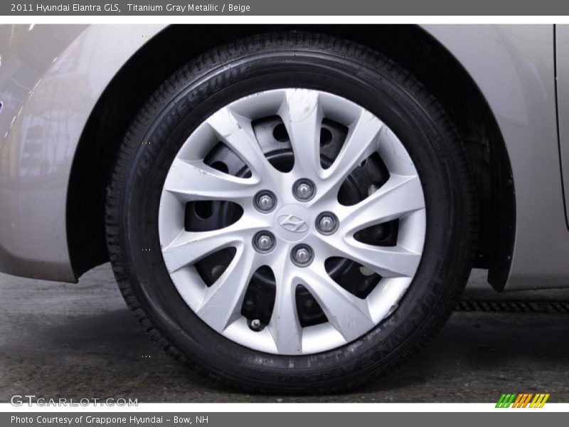 Titanium Gray Metallic / Beige 2011 Hyundai Elantra GLS