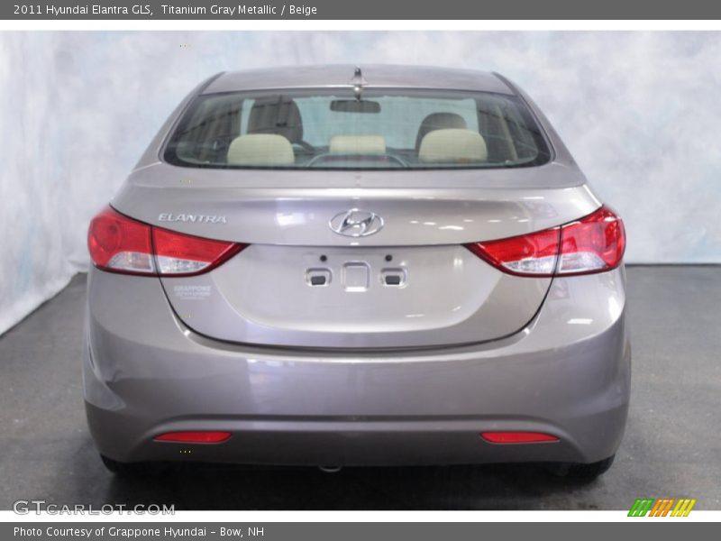 Titanium Gray Metallic / Beige 2011 Hyundai Elantra GLS