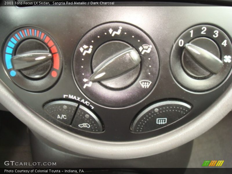 Sangria Red Metallic / Dark Charcoal 2003 Ford Focus LX Sedan