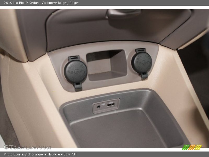 Cashmere Beige / Beige 2010 Kia Rio LX Sedan