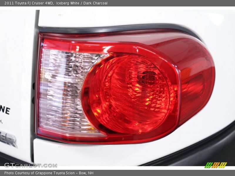 Iceberg White / Dark Charcoal 2011 Toyota FJ Cruiser 4WD