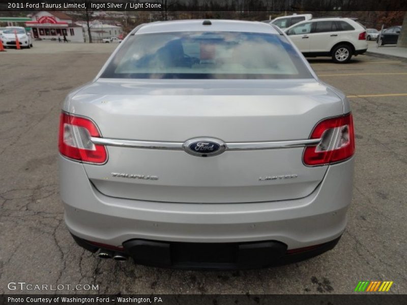 Ingot Silver / Light Stone 2011 Ford Taurus Limited