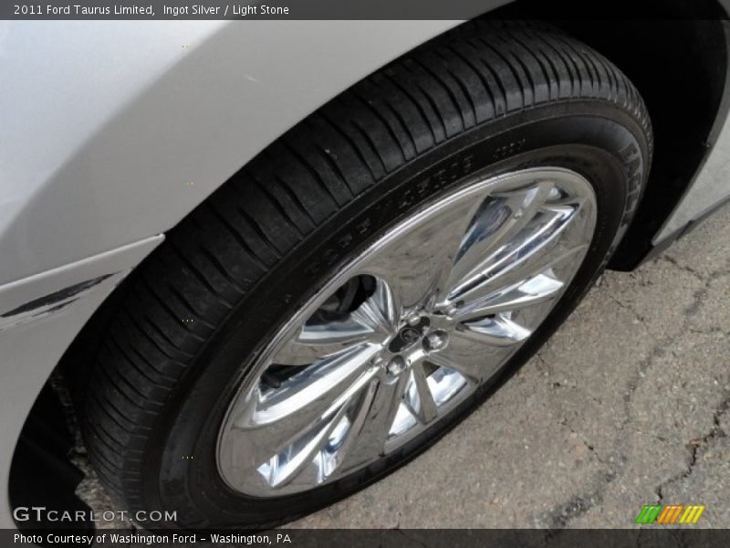 Ingot Silver / Light Stone 2011 Ford Taurus Limited