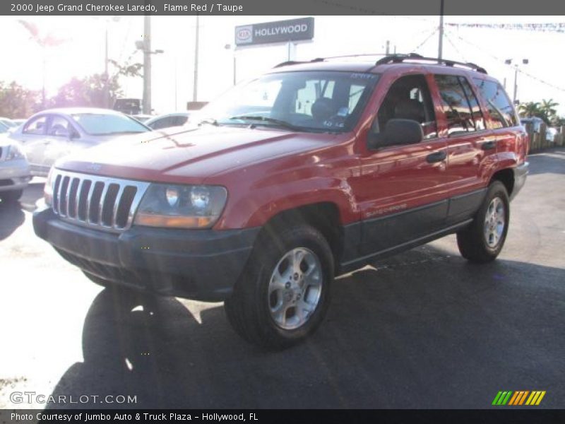 Flame Red / Taupe 2000 Jeep Grand Cherokee Laredo