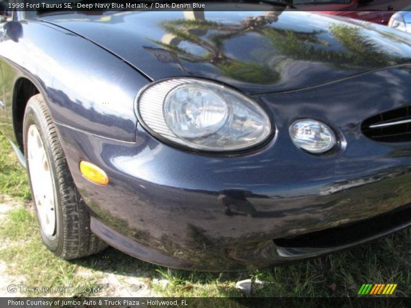 Deep Navy Blue Metallic / Dark Denim Blue 1998 Ford Taurus SE