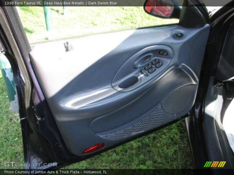 Deep Navy Blue Metallic / Dark Denim Blue 1998 Ford Taurus SE