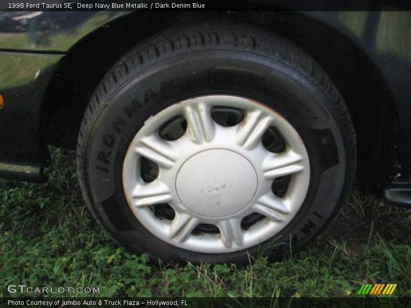Deep Navy Blue Metallic / Dark Denim Blue 1998 Ford Taurus SE