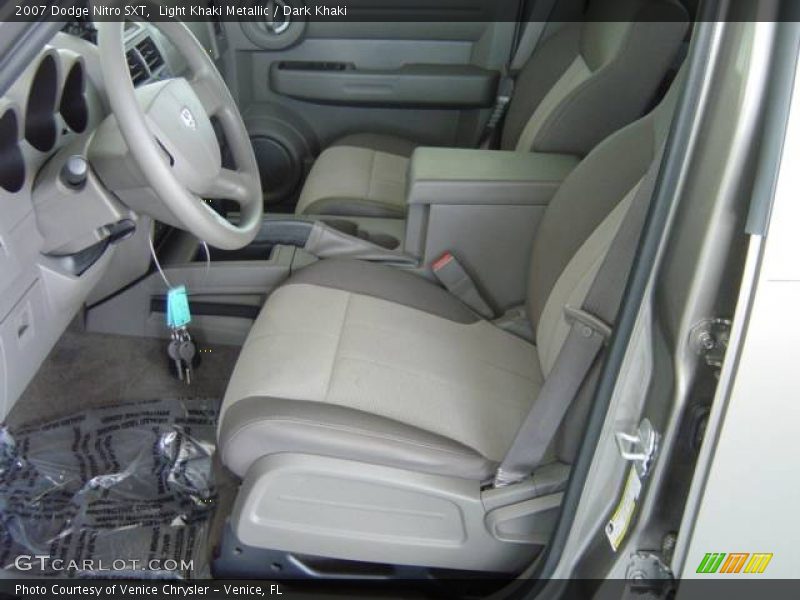 Light Khaki Metallic / Dark Khaki 2007 Dodge Nitro SXT