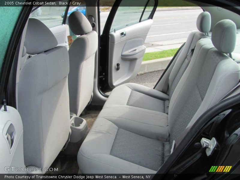 Black / Gray 2005 Chevrolet Cobalt Sedan