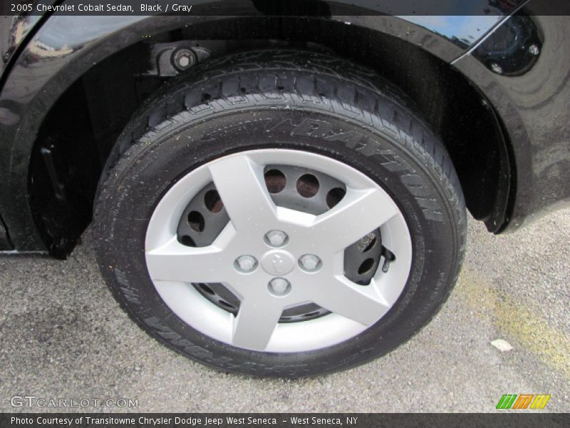 Black / Gray 2005 Chevrolet Cobalt Sedan