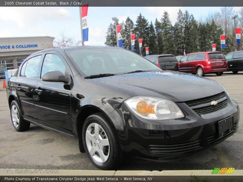 Black / Gray 2005 Chevrolet Cobalt Sedan
